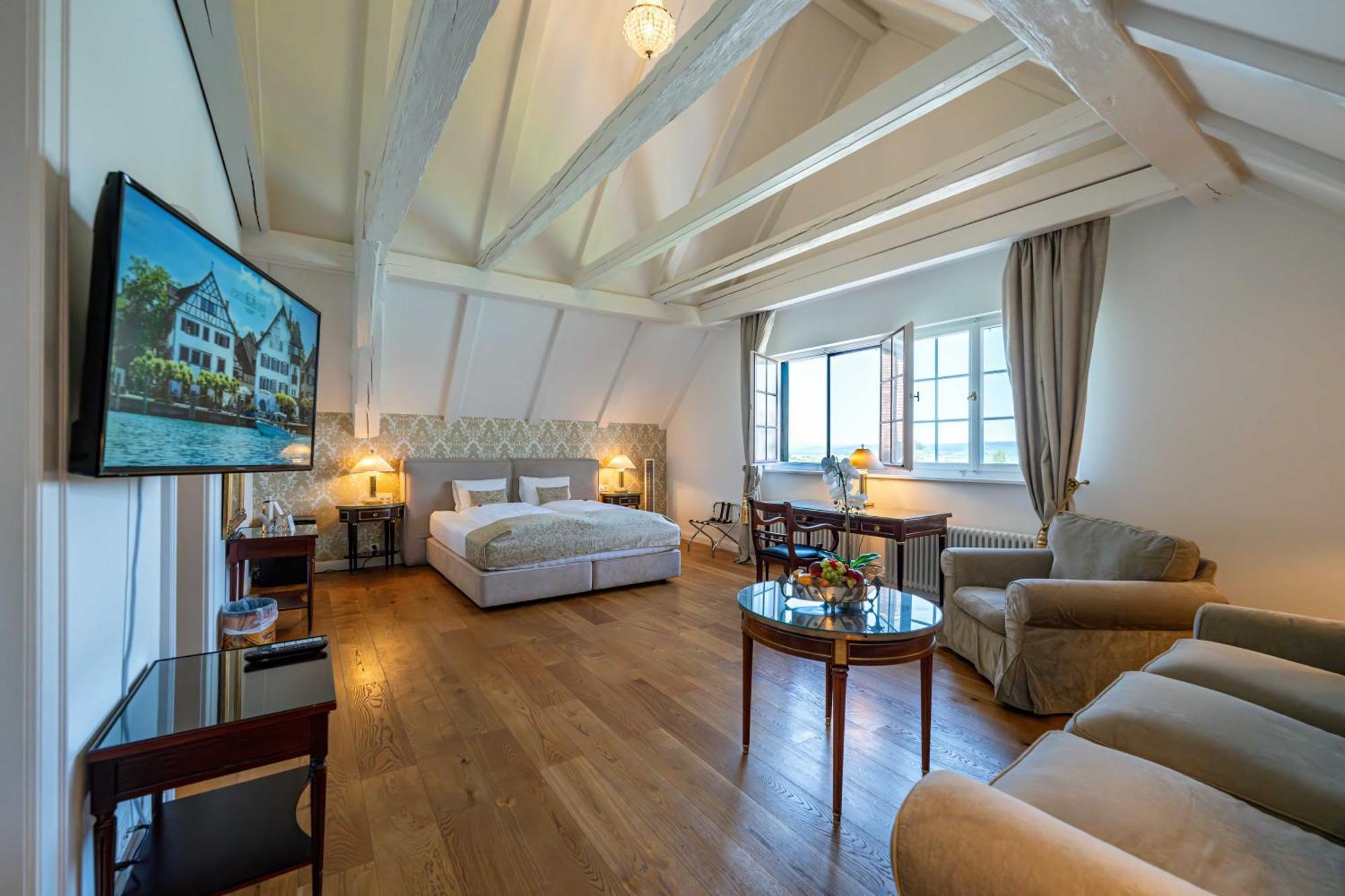 Hotel Porto Sofie Готлибен Екстериор снимка