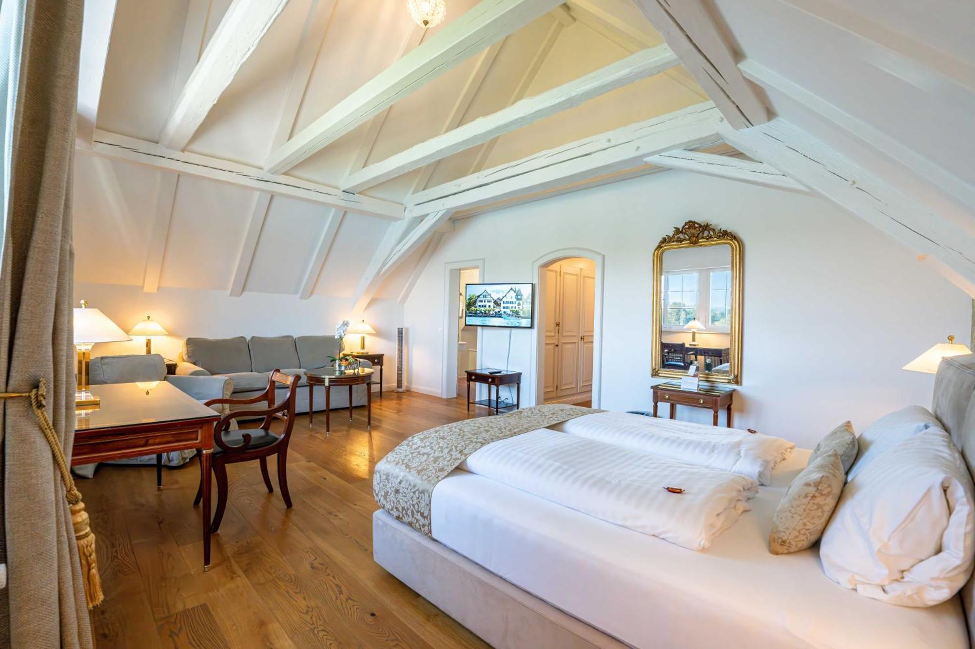 Hotel Porto Sofie Готлибен Екстериор снимка