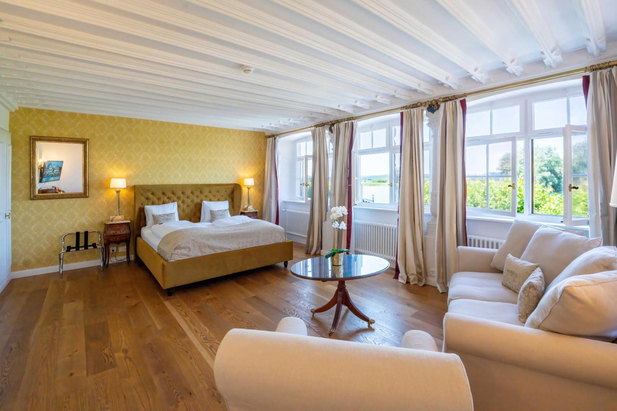 Hotel Porto Sofie Готлибен Екстериор снимка